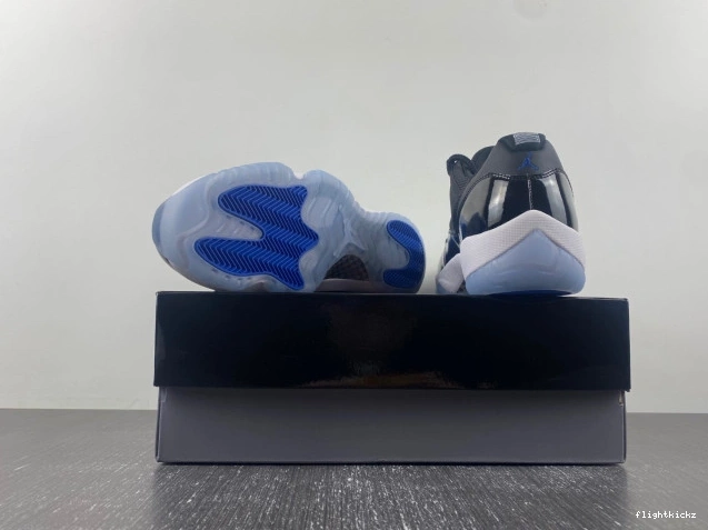 Air Jam 11 Space Jordan FV5104-004 Low 0906